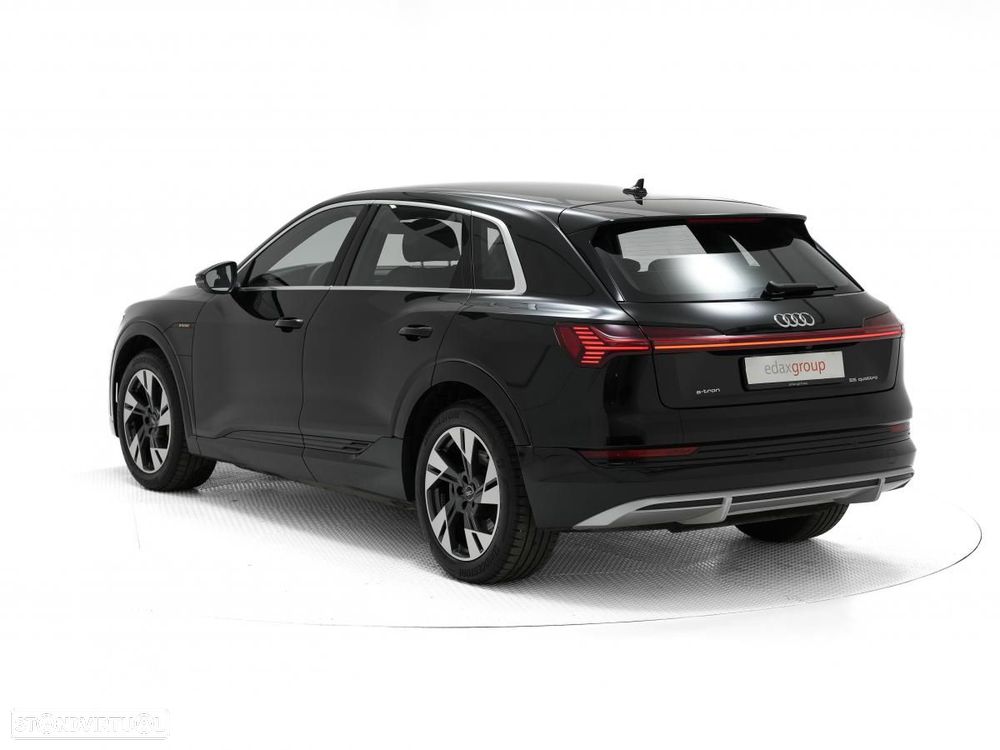 Audi e-tron 55 quattro S line - 4