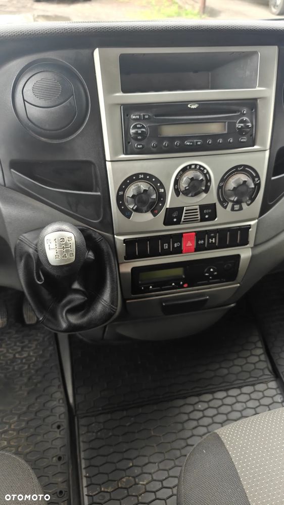 Iveco Daily na Bliźniaku WYWROTKA 3,0/180km - 11