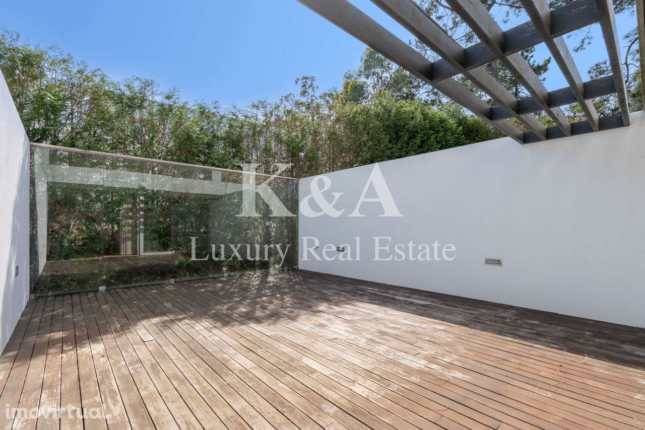 Moradia em banda T4+1 em condomínio fechado - Grande imagem: 2/31