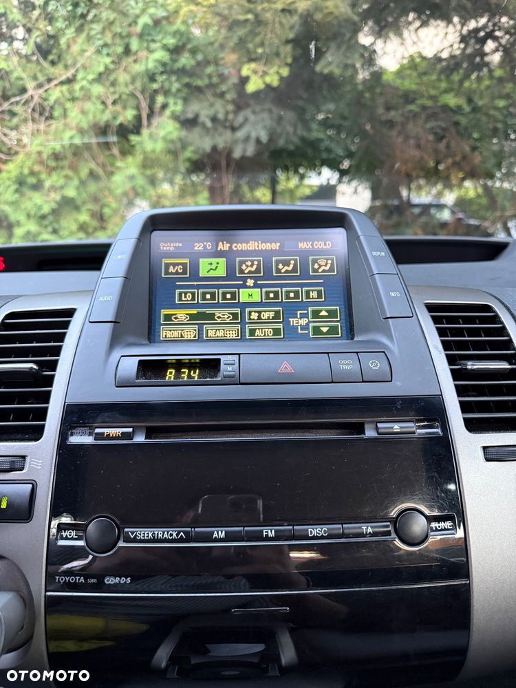 Toyota Prius - 14