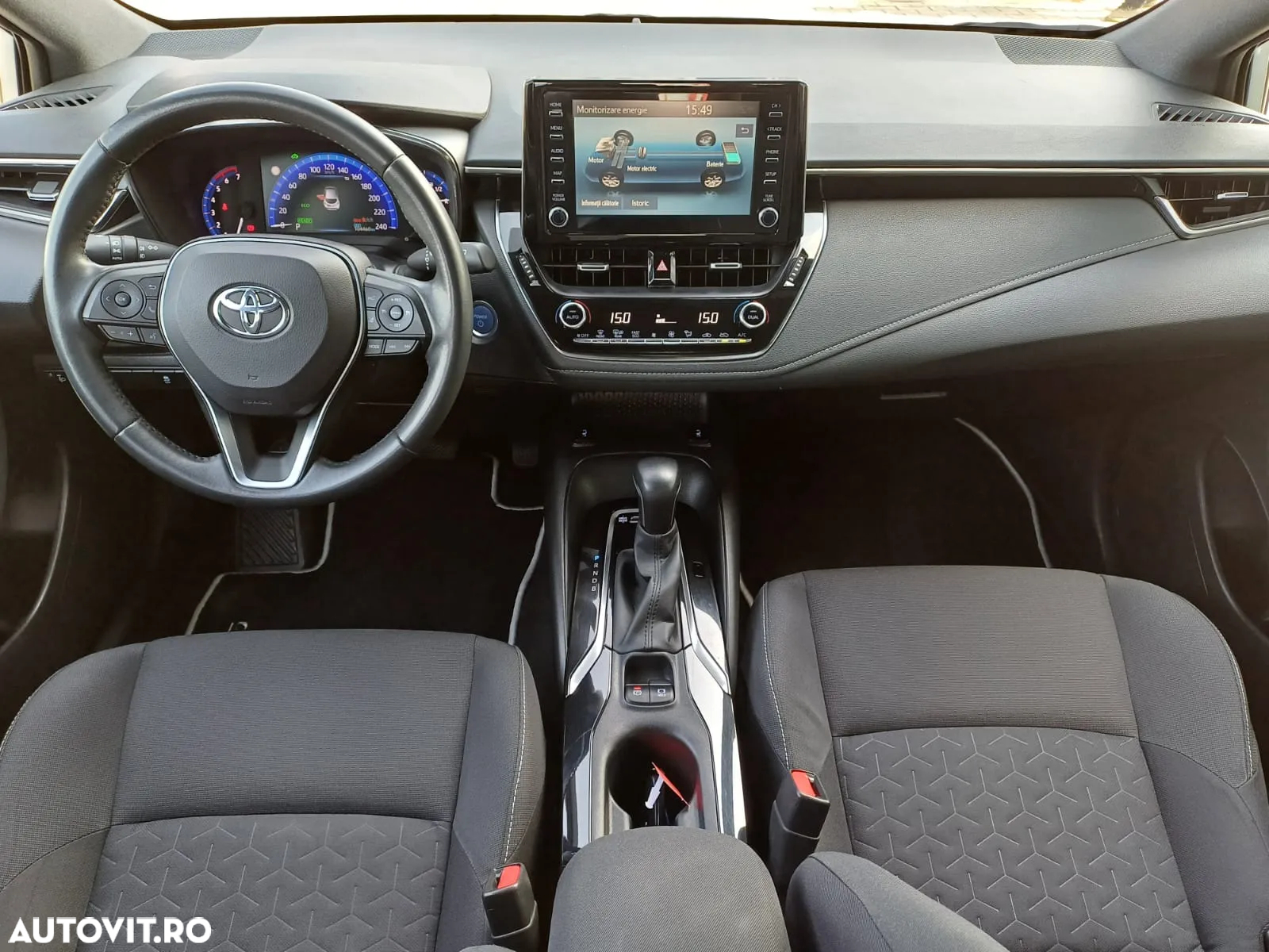 Toyota Corolla 1.8 HSD Dynamic - 9