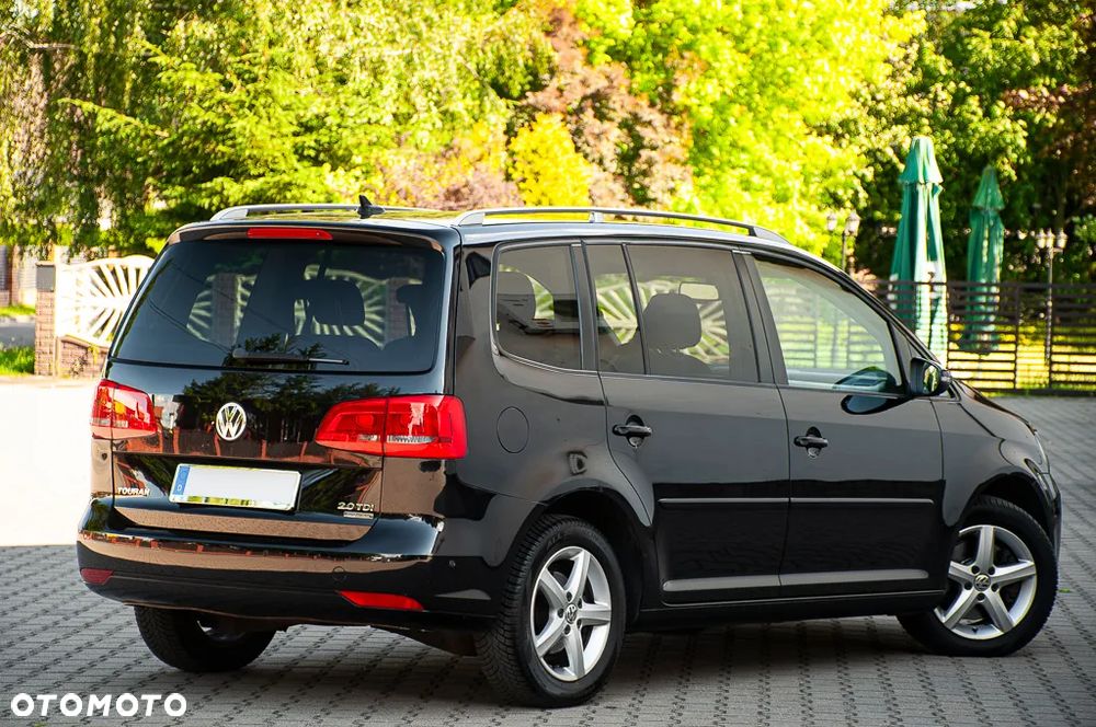 Volkswagen Touran 2.0 TDI DSG United - 3