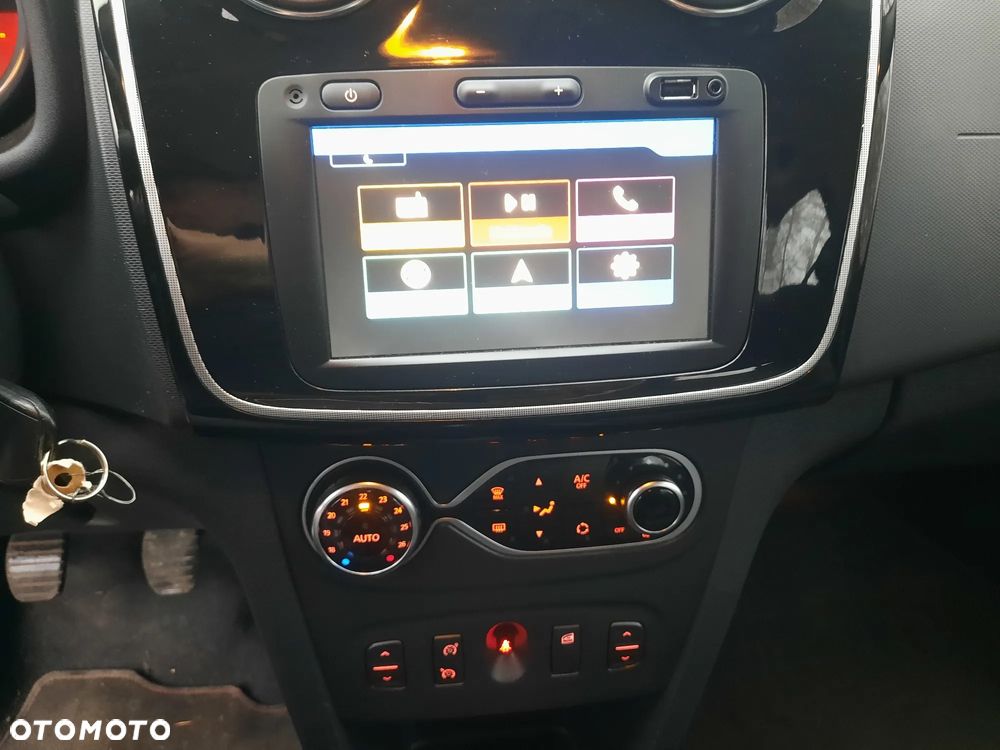 Dacia Sandero Stepway TCe 90 (S&S) Prestige - 12