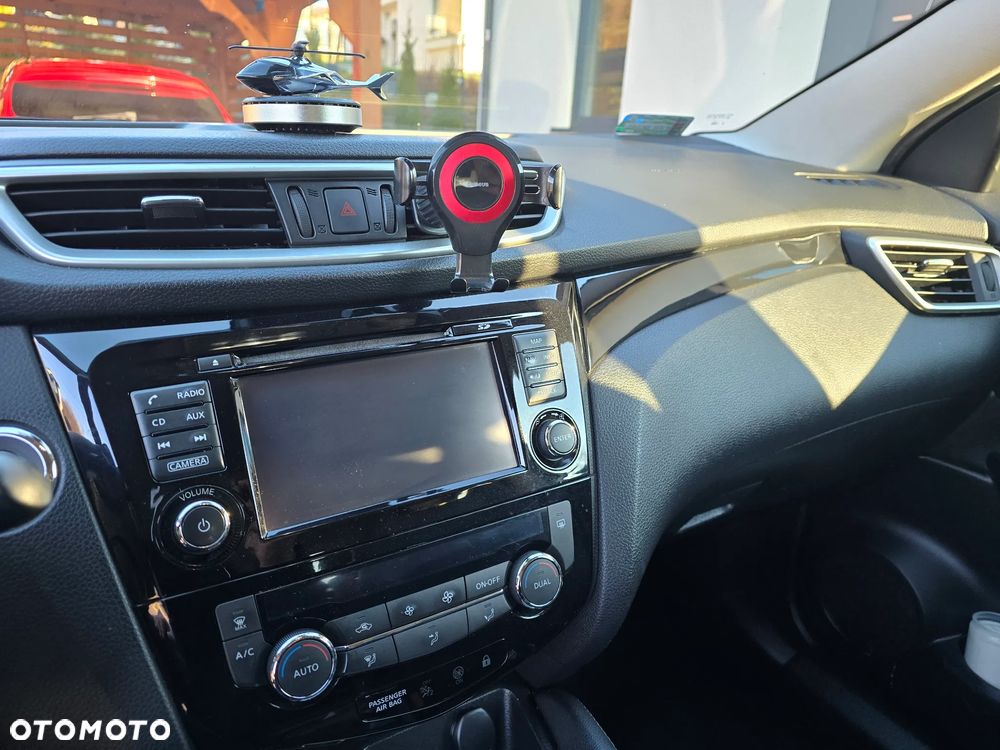 Nissan Qashqai 1.6 DCi 4x4 Tekna EU6 - 9