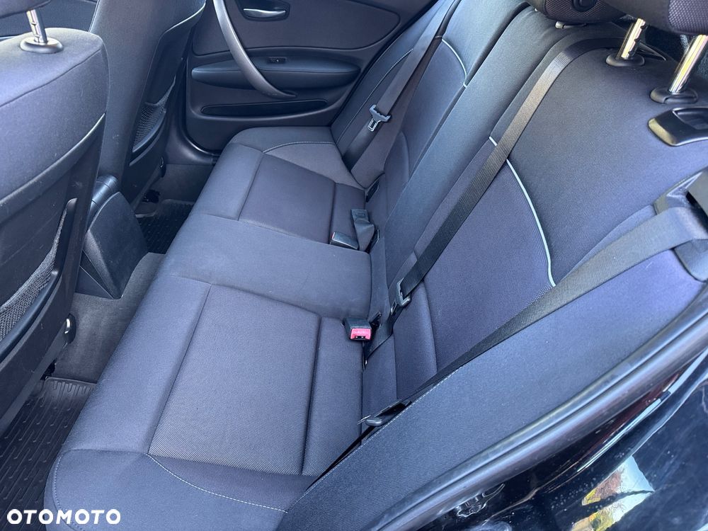 BMW Seria 1 - 14