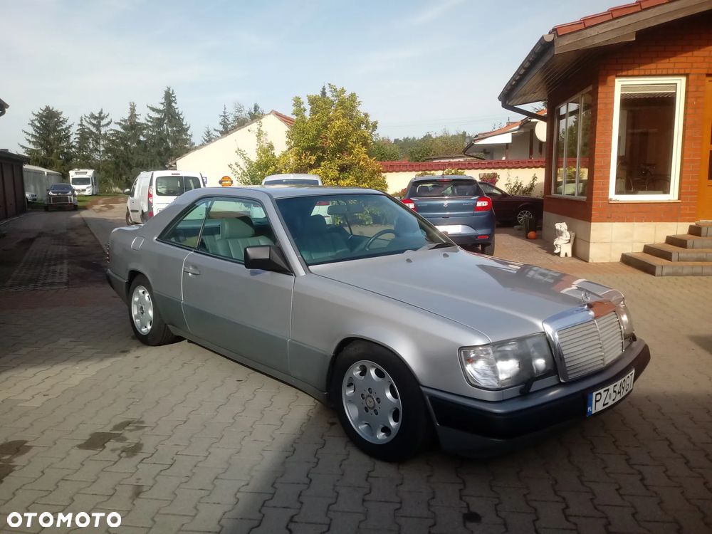Mercedes-Benz W124 (1984-1993) - 2