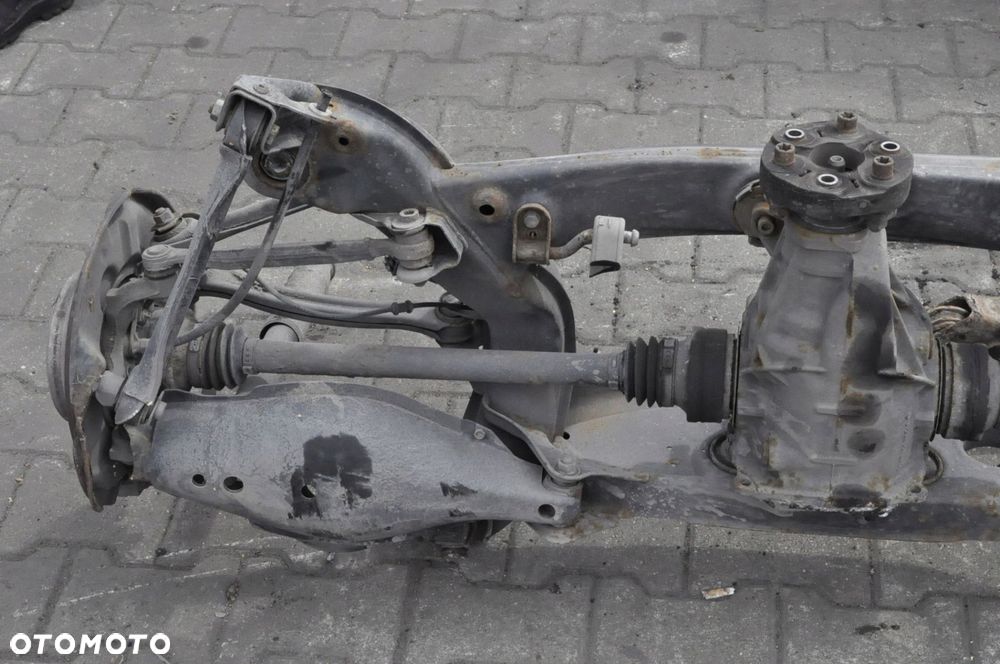 MERCEDES SLK R171 W171 1.8K 184KM ZAWIESZENIE BELKA TYŁ + MOST 1713502000 - 12