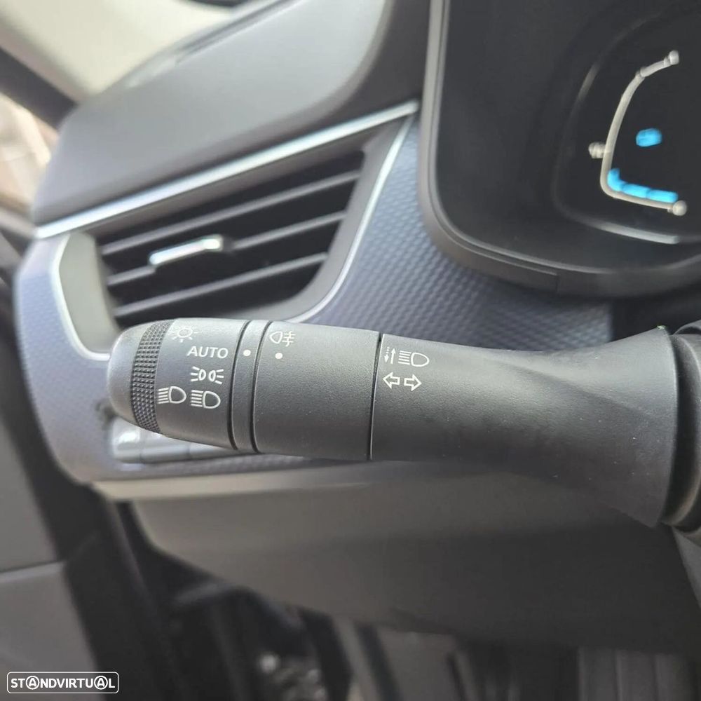Renault Arkana 1.6 E-Tech Full Hybrid Evolution - 14
