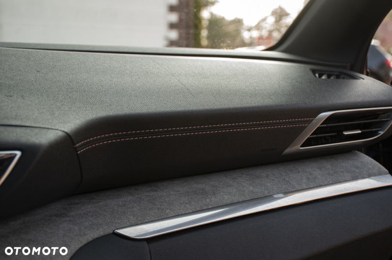 Peugeot 5008 BlueHDi 180 EAT8 GT Pack - 26