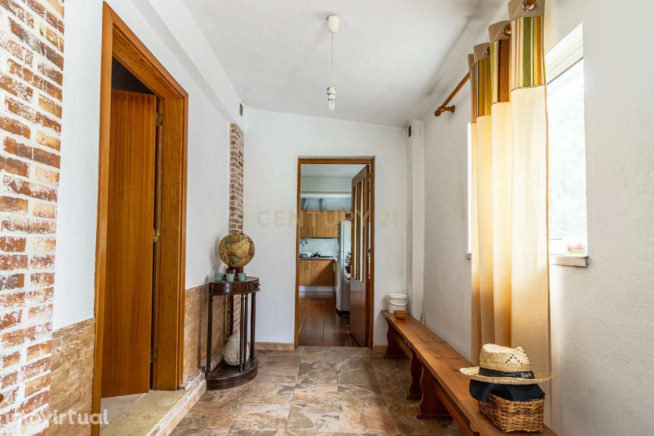 Moradia Terrea isolada em Palhais e Coina - Grande imagem: 2/31