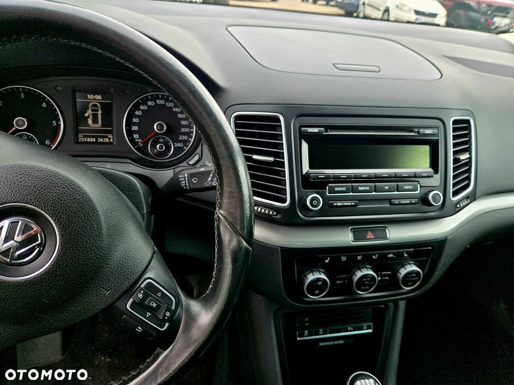Volkswagen Sharan 2.0 TDI BlueMotion Technology Comfortline - 13