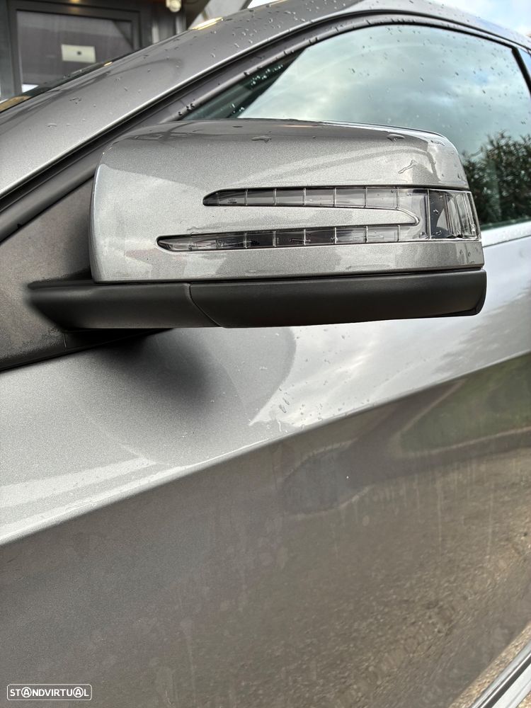 Mercedes-Benz A 200 d AMG Line - 12