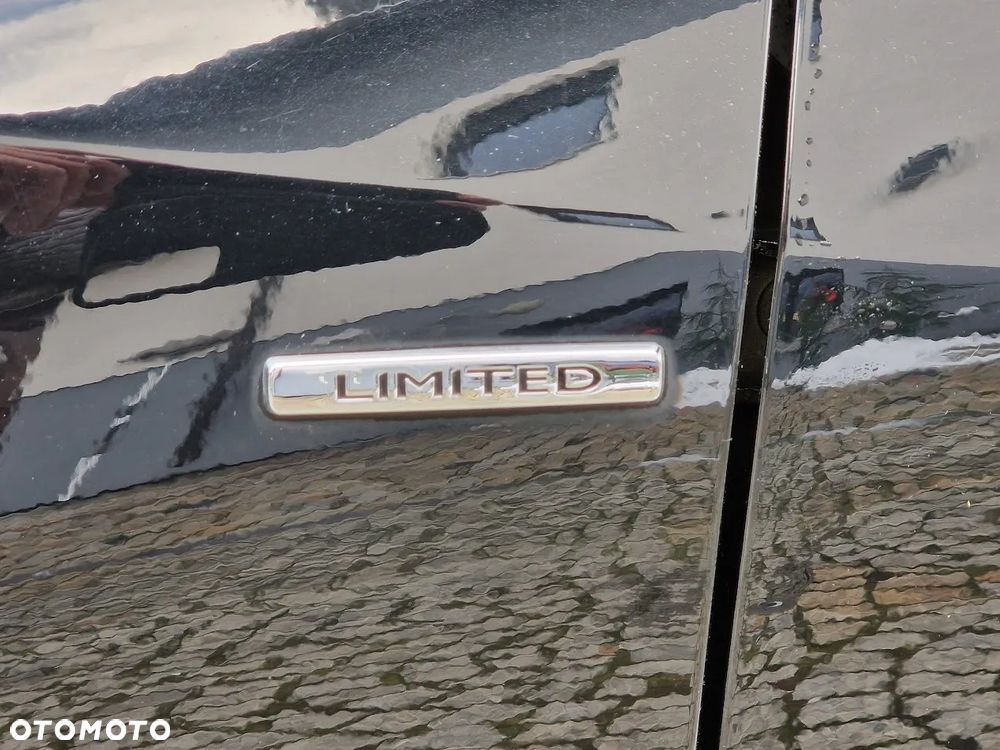 Renault Megane ENERGY TCe 115 Start & Stop Paris Business - 28