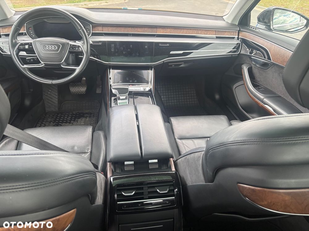 Audi A8 - 14