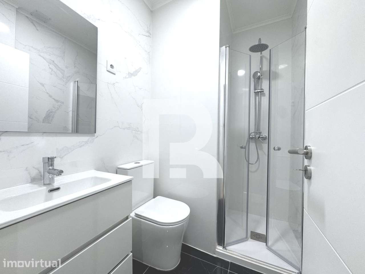 Apartamento T2 totalmente remodelado no Cacém - Grande imagem: 5/9
