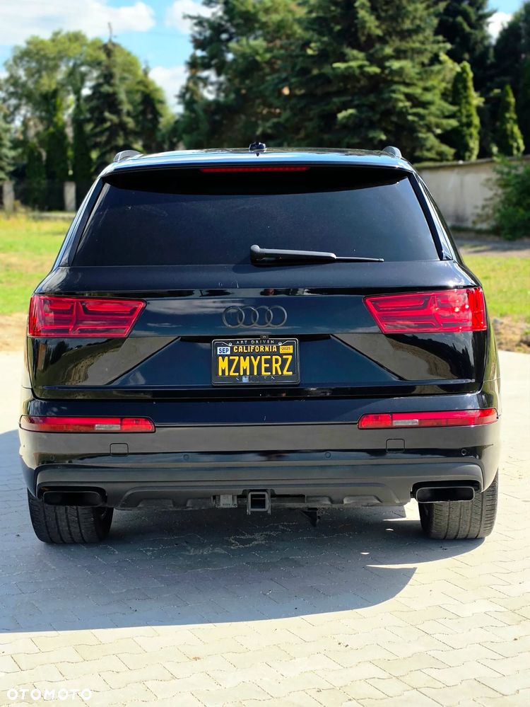 Audi Q7 3.0 TFSI Quattro Tiptronic - 9