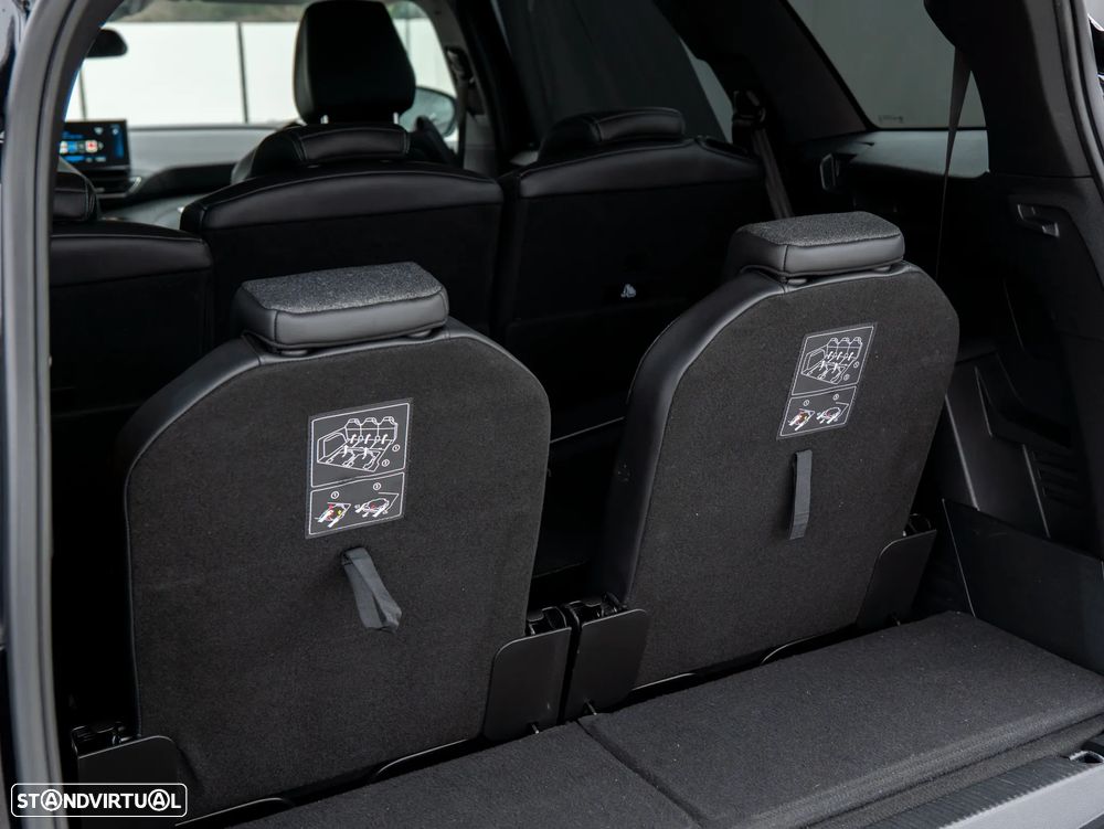 Peugeot 5008 1.5 BlueHDi Allure EAT8 - 32