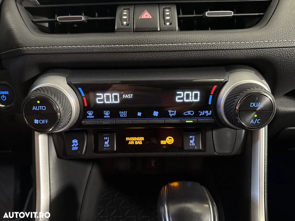 Toyota RAV4 - 19