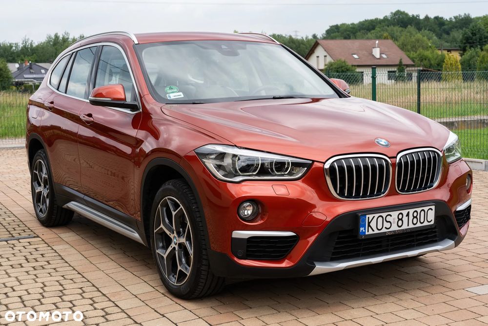 BMW X1 xDrive20d Sport Line - 1