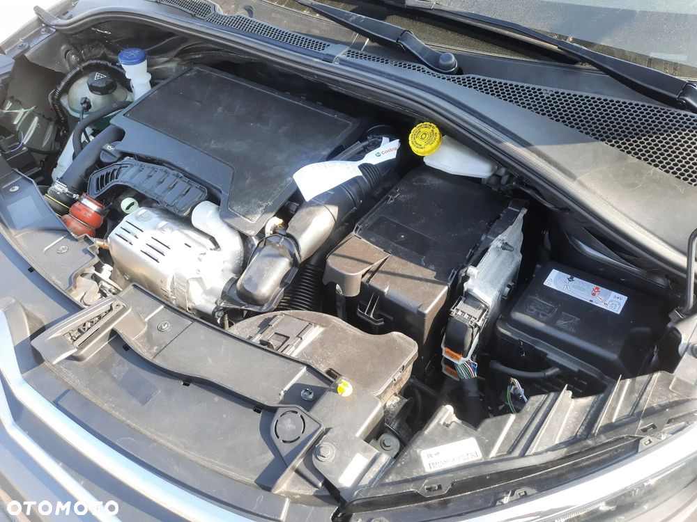 Citroën C3 1.2 PureTech Elle EAT6 - 24