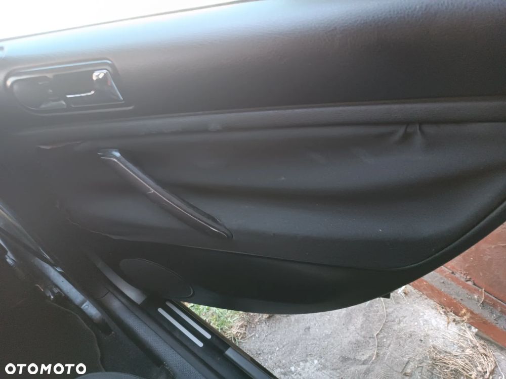 Volkswagen Passat 2.0 Comfortline - 23