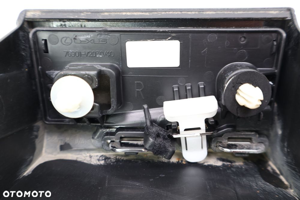 LEXUS LM II LISTWA BŁOTNIKA PRAWA PRZÓD 76901-V2030/40 223 - 5