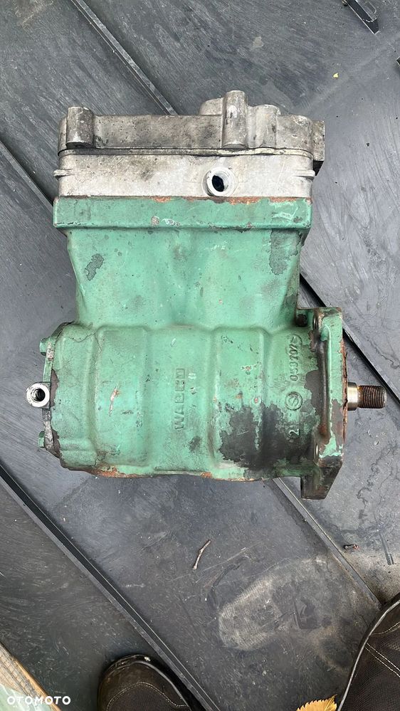 Kompresor sprężarka powietrza Volvo WABCO 4127040080 - 4