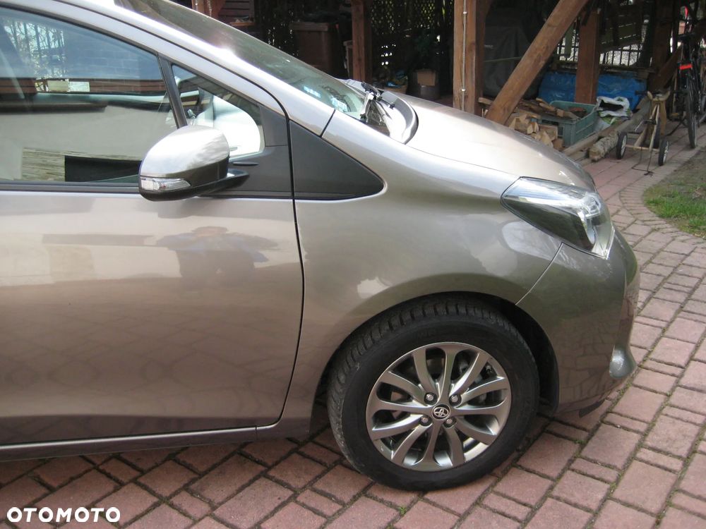 Toyota Yaris - 8