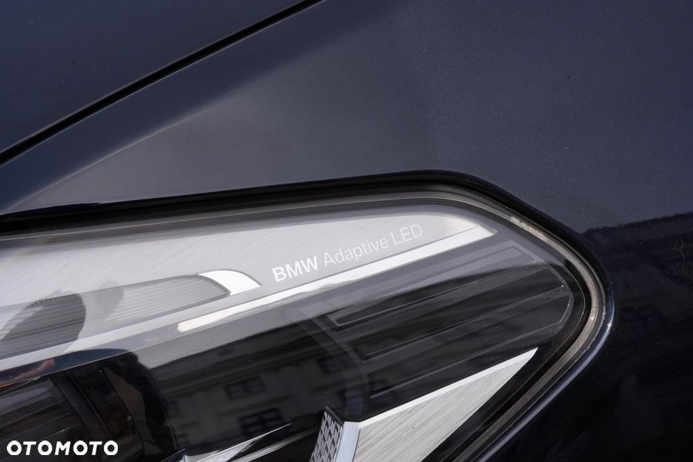BMW Seria 5 520d M Sport - 28