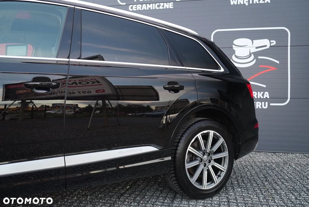 Audi Q7 - 35
