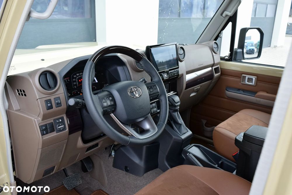 Toyota Land Cruiser 2.8 D-4D Automatik - 9
