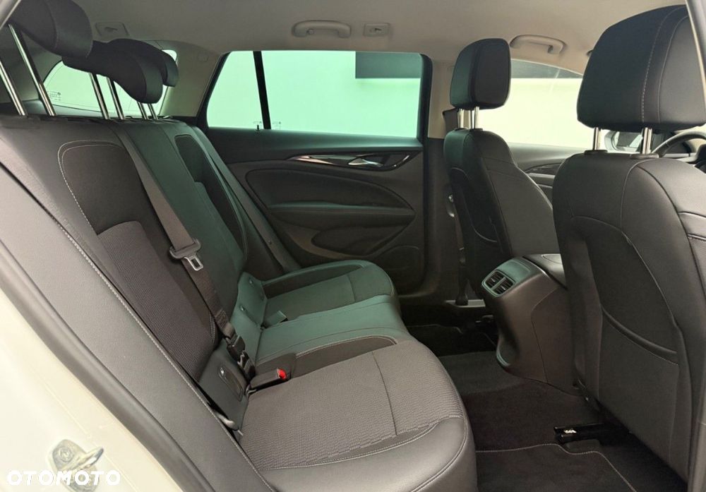 Opel Insignia 2.0 CDTI Elegance S&S - 18
