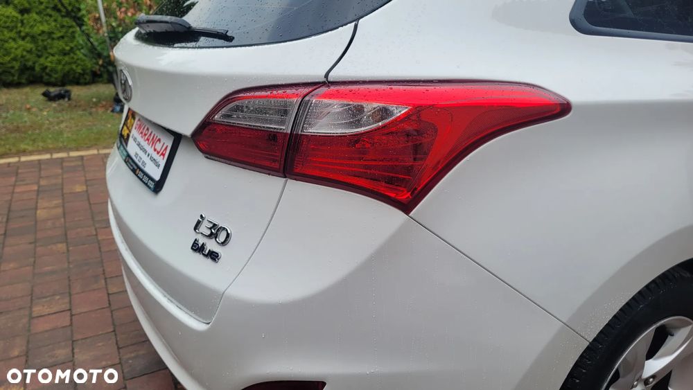 Hyundai i30 i30cw 1.6 CRDi Intro Edition - 16