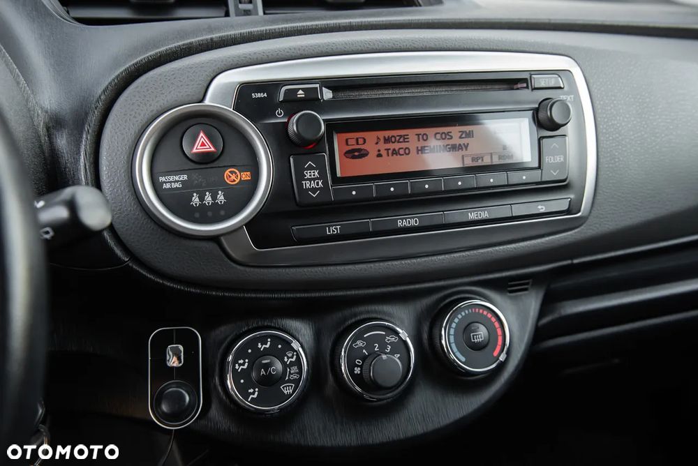 Toyota Yaris - 19