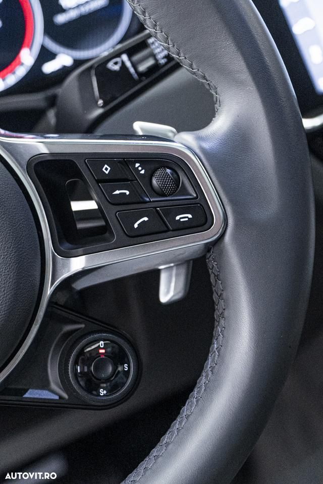 Porsche Cayenne Tiptronic S - 36