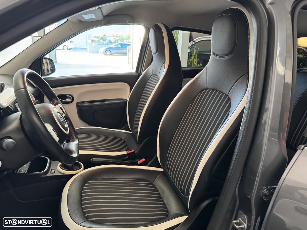 Renault Twingo TCE 90 INTENS - 12