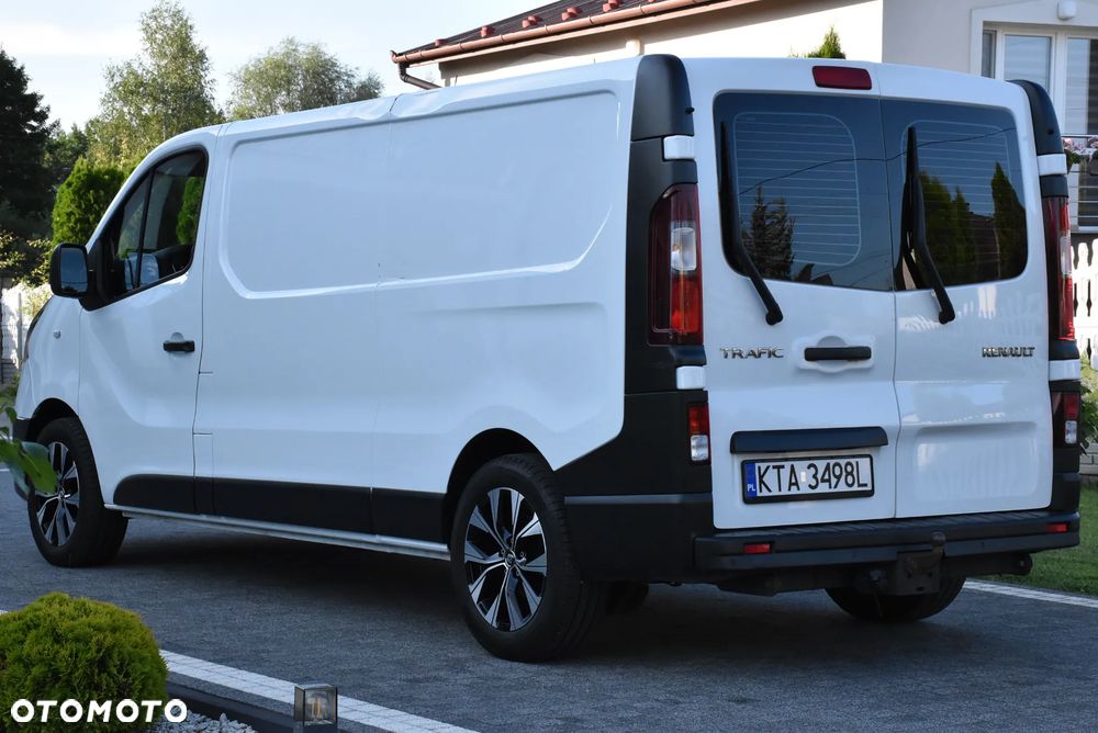 Renault Trafic - 2