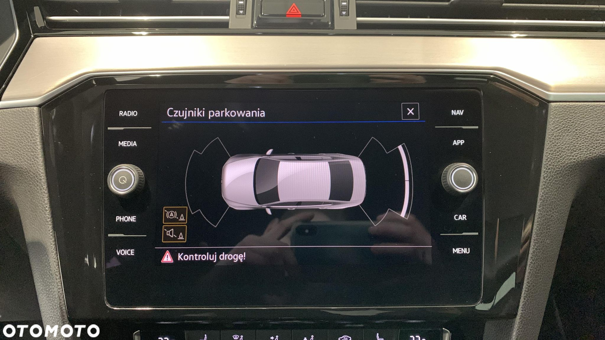 Volkswagen Passat 2.0 TDI 4Mot Elegance DSG - 21