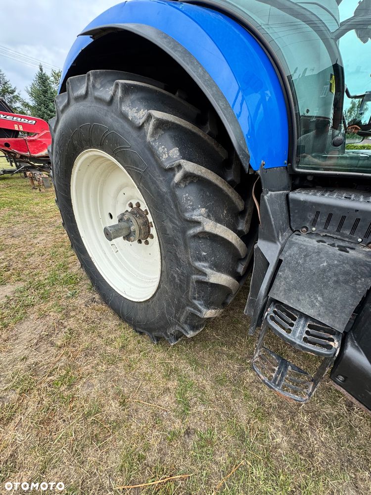 New Holland T7.230 - 15