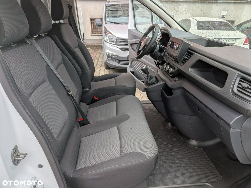 Renault Trafic - 17