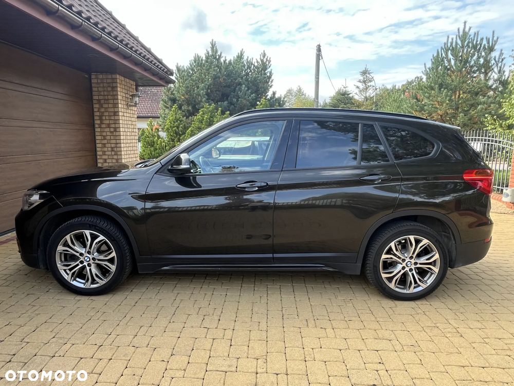 BMW X1 xDrive20i - 9