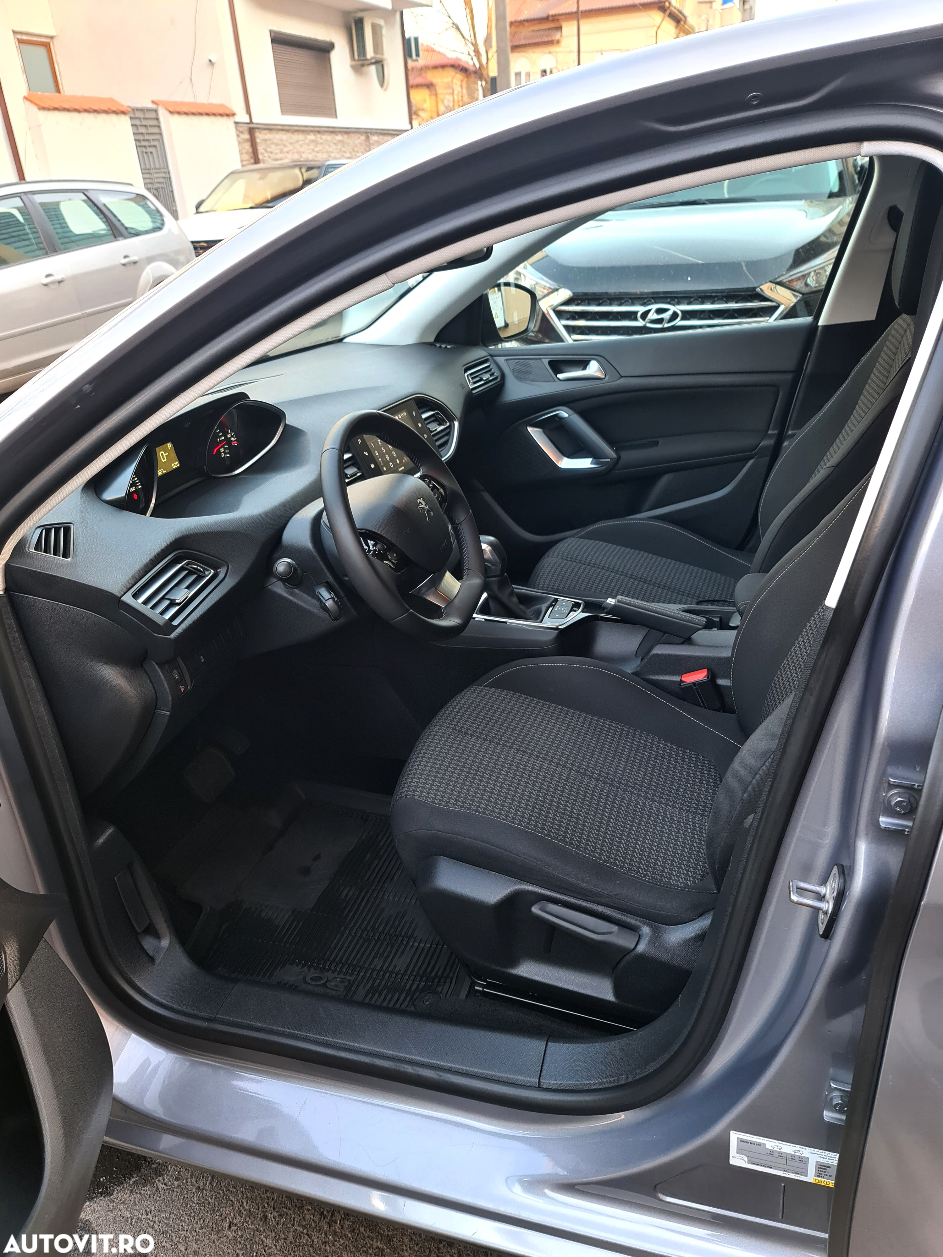 Peugeot 308 SW 1.6 BlueHDi FAP STT Active Aut. - 12
