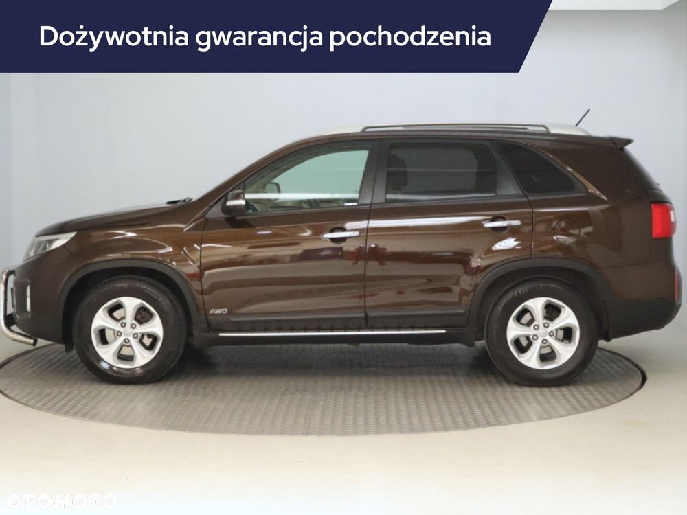Kia Sorento - 4