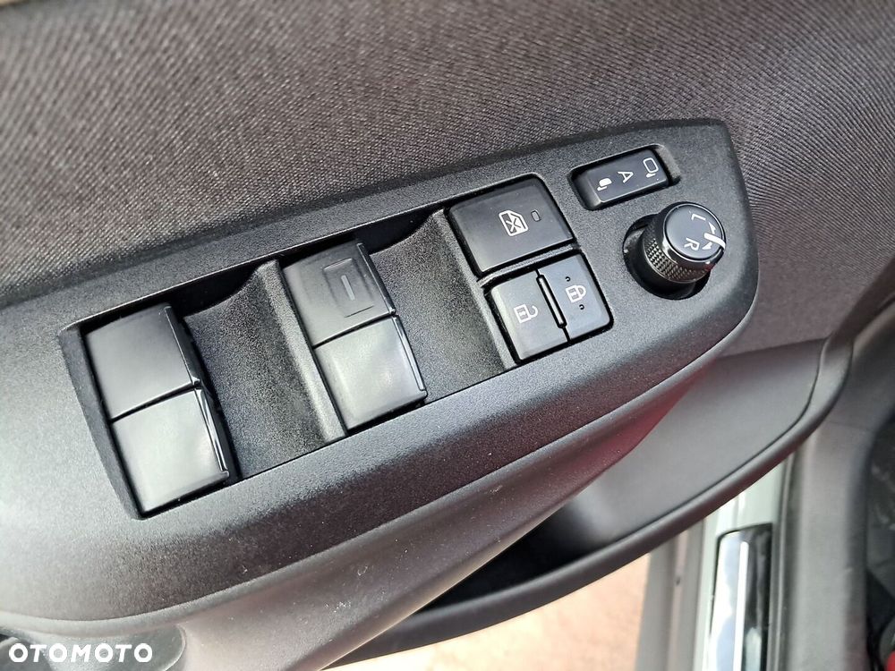 Toyota Yaris Cross Hybrid 1.5 Premiere Edition - 25