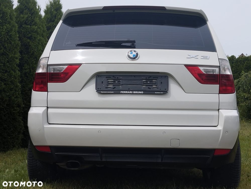 BMW X3 xDrive20d - 8