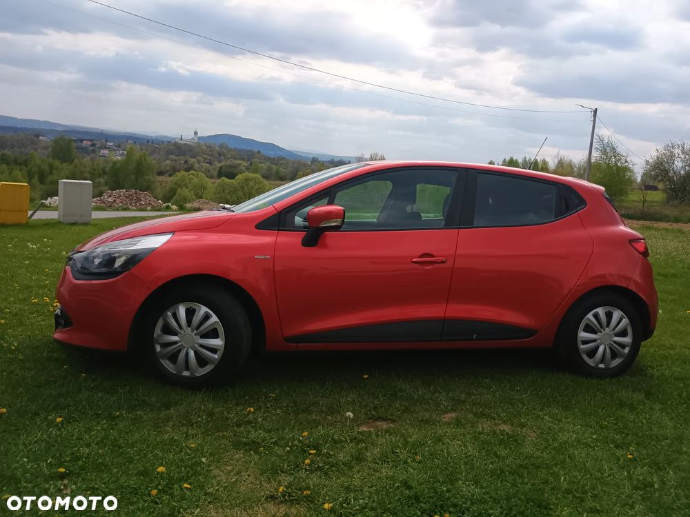 Renault Clio 1.2 16V 75 LIMITED - 3