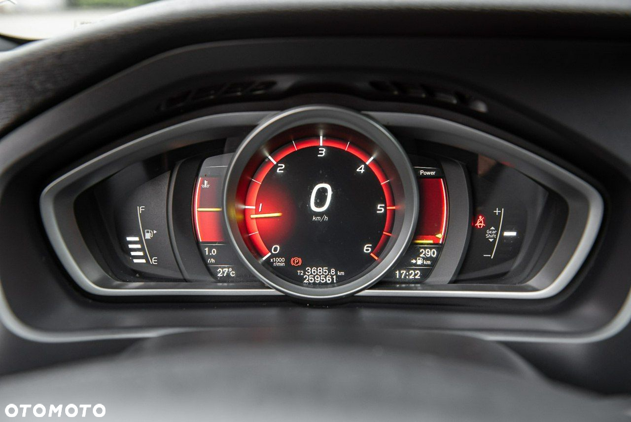 Volvo V40 D3 RDesign - 36