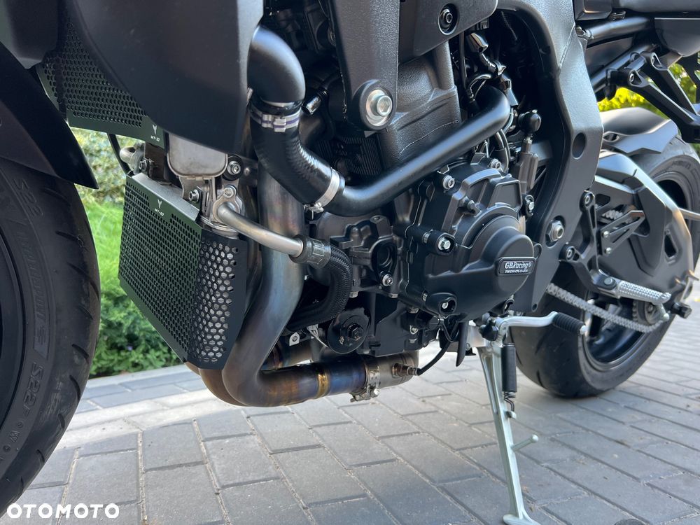 Yamaha MT - 21