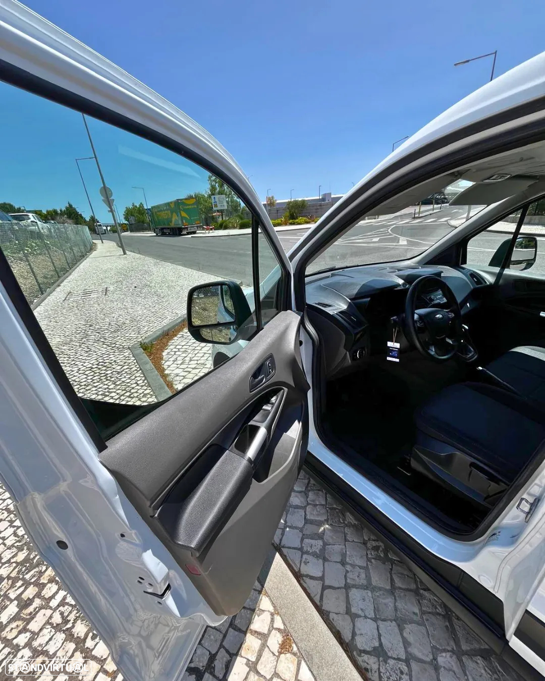 Ford TRANSIT CONNECT 1.5 EcoBlue L2 Trend - 12