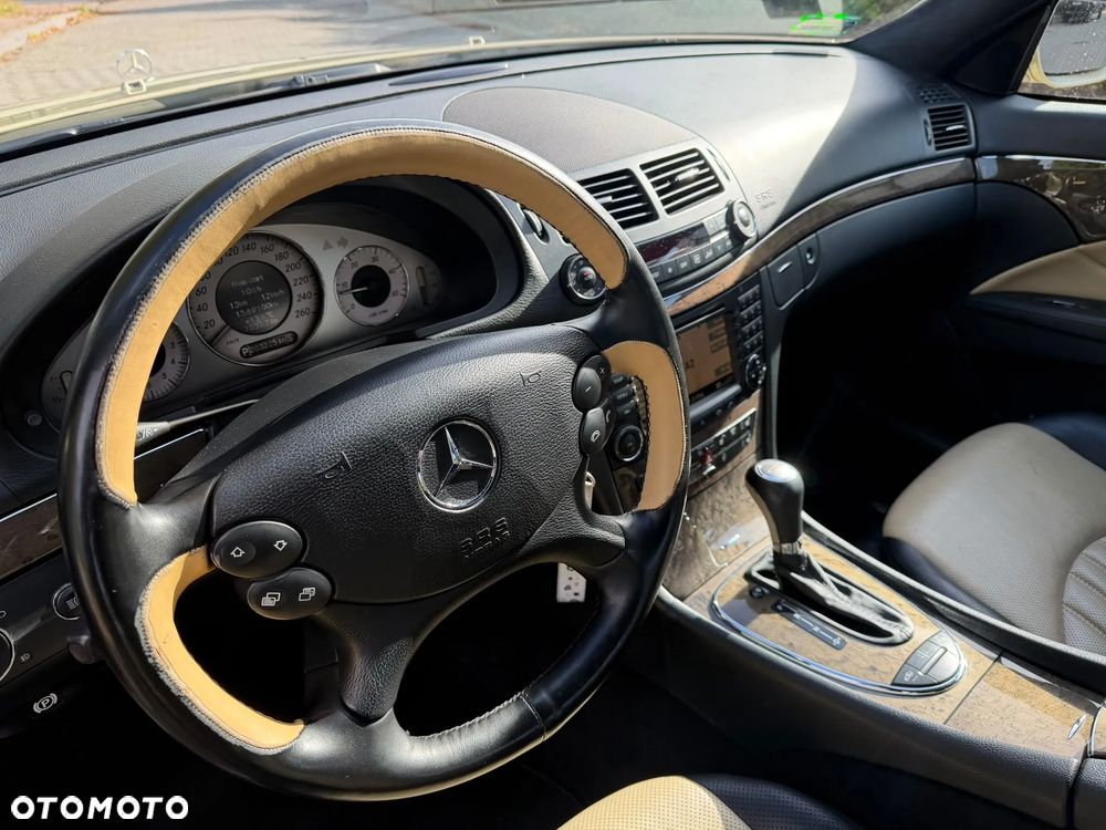 Mercedes-Benz Klasa E - 20